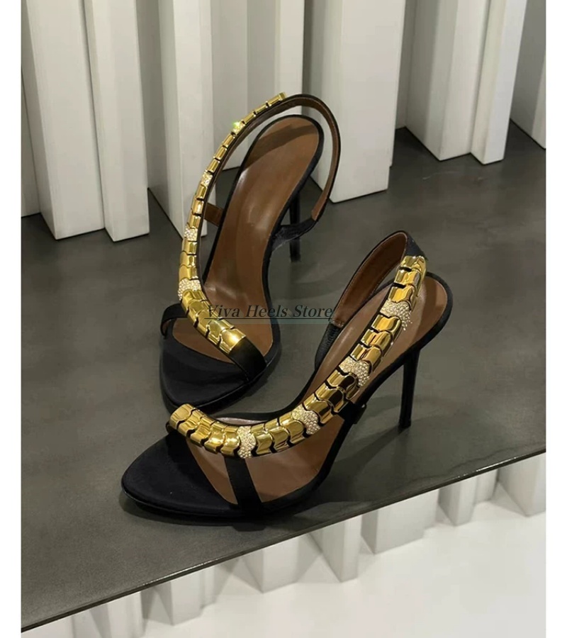 Złote metalowe łańcuszki, seks – Gold Chain Sandal recenzja i cena