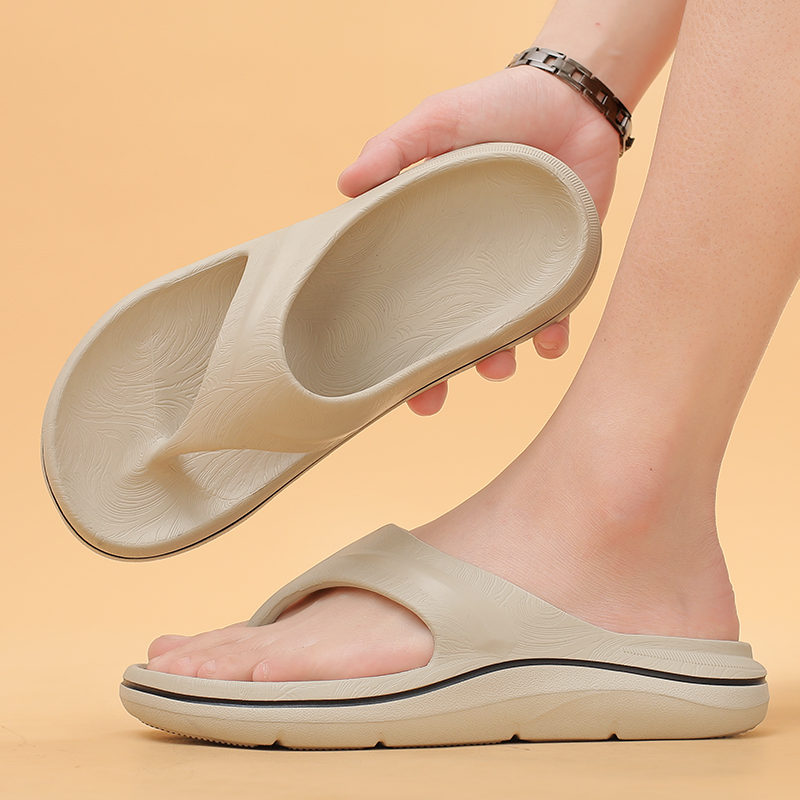 Unisexowe klapki z podparciem  – Thong Flat Sandal recenzja i cena