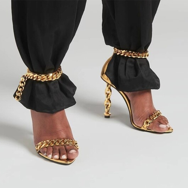Seksowne złote sandały na szpi – Gold Chain Sandal recenzja i cena