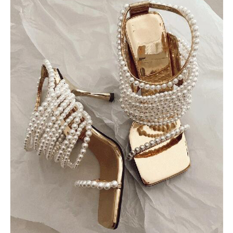 Błyszczące perłowe łańcuszki,  – Gold Chain Sandal recenzja i cena